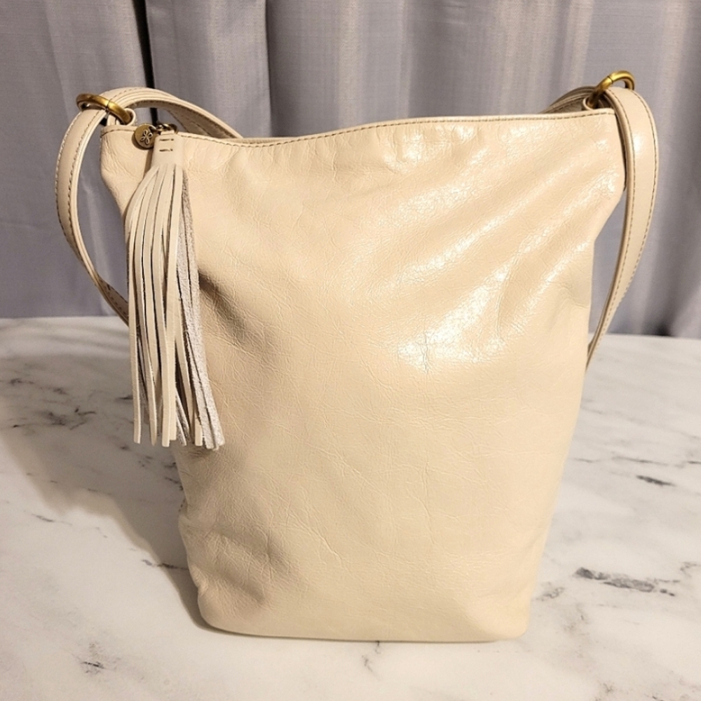 HOBO Vintage Hide Cream 'Blaze' Leather Convertible Shoulder Bag & Backpack